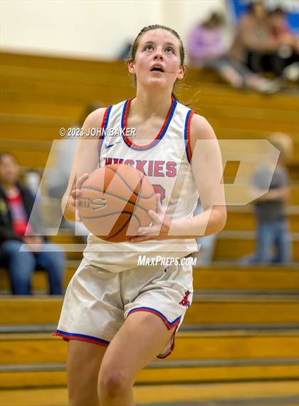 Thumbnail 2 in South Tahoe vs. Reno (Varsity Elite) photogallery.