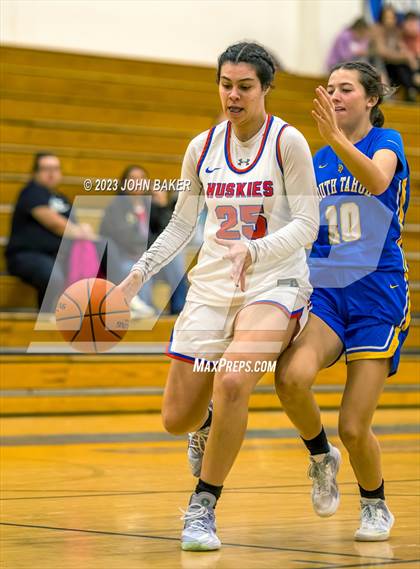 Thumbnail 2 in South Tahoe vs. Reno (Varsity Elite) photogallery.
