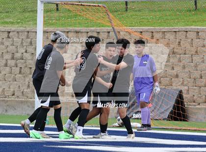 Thumbnail 2 in Turner vs. West Mesquite (UIL Region 2 Area Playoff) photogallery.