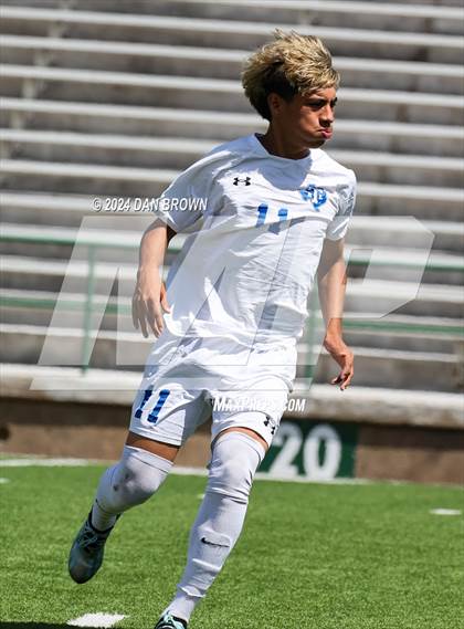 Thumbnail 3 in Turner vs. West Mesquite (UIL Region 2 Area Playoff) photogallery.