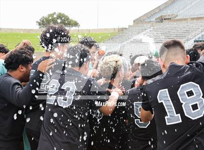 Thumbnail 3 in Turner vs. West Mesquite (UIL Region 2 Area Playoff) photogallery.