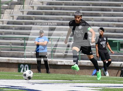 Thumbnail 1 in Turner vs. West Mesquite (UIL Region 2 Area Playoff) photogallery.