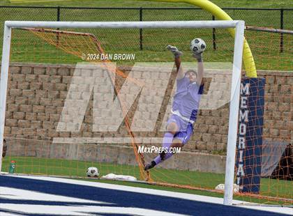 Thumbnail 1 in Turner vs. West Mesquite (UIL Region 2 Area Playoff) photogallery.