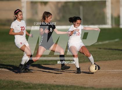 Thumbnail 1 in Fullerton @ Sunny Hills photogallery.