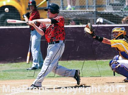 Thumbnail 1 in Edgewood vs Kemp (UIL 2A Bi-District Playoff) photogallery.