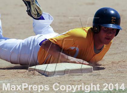 Thumbnail 1 in Edgewood vs Kemp (UIL 2A Bi-District Playoff) photogallery.