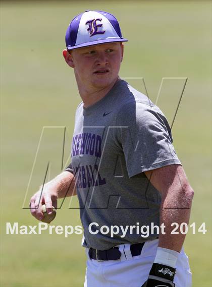 Thumbnail 1 in Edgewood vs Kemp (UIL 2A Bi-District Playoff) photogallery.