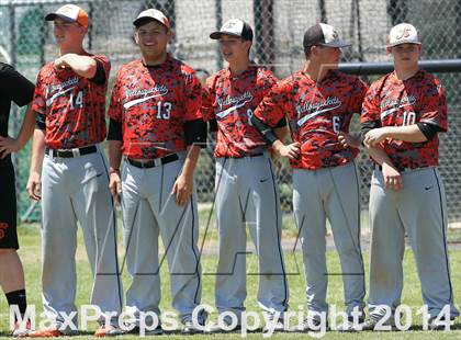 Thumbnail 2 in Edgewood vs Kemp (UIL 2A Bi-District Playoff) photogallery.