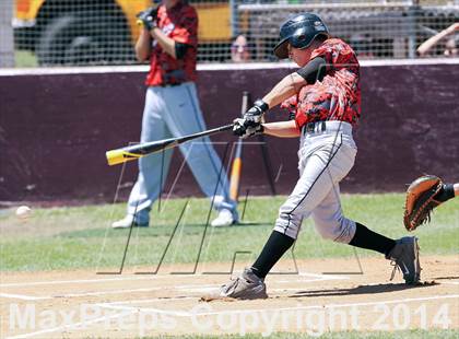 Thumbnail 2 in Edgewood vs Kemp (UIL 2A Bi-District Playoff) photogallery.