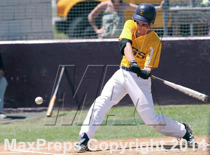 Thumbnail 3 in Edgewood vs Kemp (UIL 2A Bi-District Playoff) photogallery.