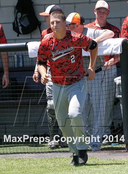 Thumbnail 3 in Edgewood vs Kemp (UIL 2A Bi-District Playoff) photogallery.