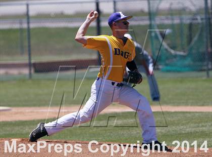 Thumbnail 1 in Edgewood vs Kemp (UIL 2A Bi-District Playoff) photogallery.