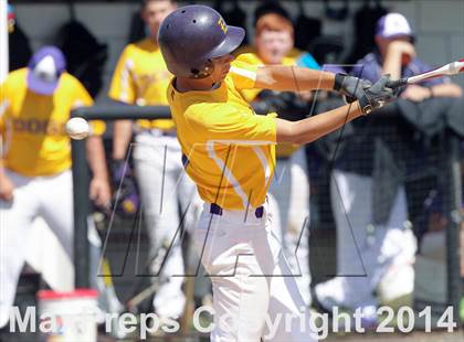 Thumbnail 2 in Edgewood vs Kemp (UIL 2A Bi-District Playoff) photogallery.