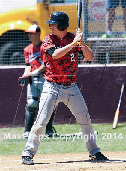Thumbnail 3 in Edgewood vs Kemp (UIL 2A Bi-District Playoff) photogallery.