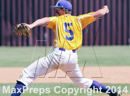 Thumbnail 1 in Edgewood vs Kemp (UIL 2A Bi-District Playoff) photogallery.