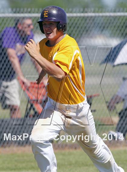 Thumbnail 1 in Edgewood vs Kemp (UIL 2A Bi-District Playoff) photogallery.