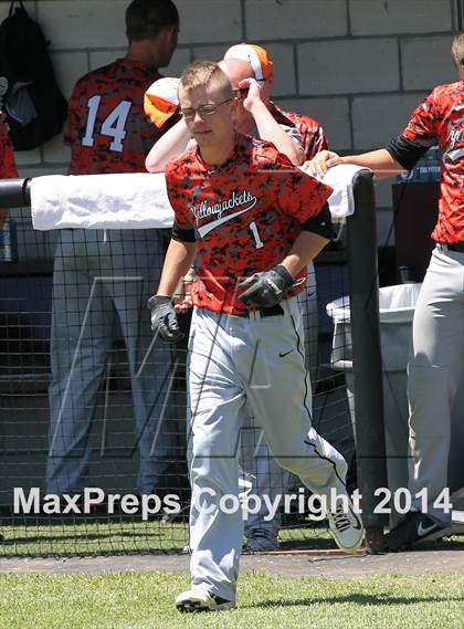 Thumbnail 2 in Edgewood vs Kemp (UIL 2A Bi-District Playoff) photogallery.