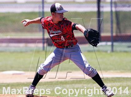 Thumbnail 3 in Edgewood vs Kemp (UIL 2A Bi-District Playoff) photogallery.