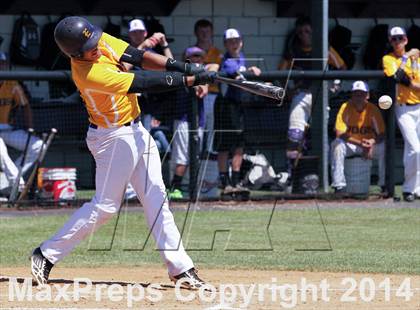 Thumbnail 3 in Edgewood vs Kemp (UIL 2A Bi-District Playoff) photogallery.