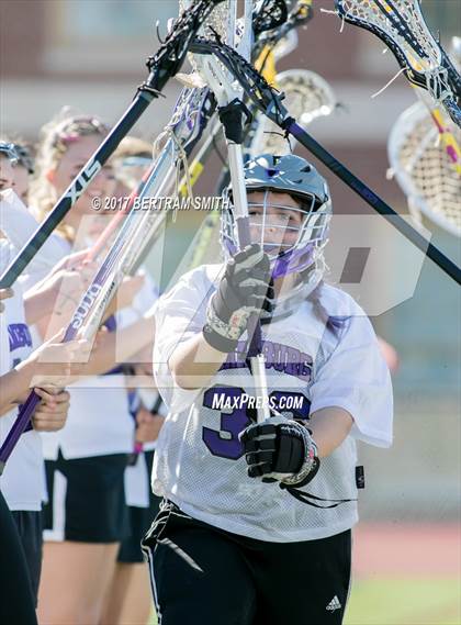 Thumbnail 1 in Niagara-Wheatfield vs. Hamburg (Section 6 Class B Final) photogallery.