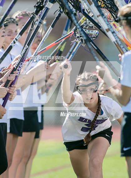 Thumbnail 3 in Niagara-Wheatfield vs. Hamburg (Section 6 Class B Final) photogallery.