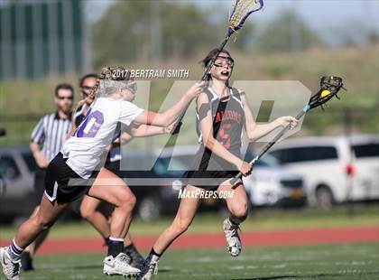 Thumbnail 1 in Niagara-Wheatfield vs. Hamburg (Section 6 Class B Final) photogallery.