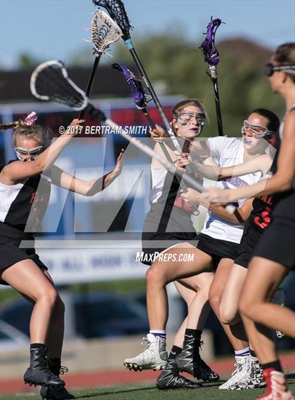 Thumbnail 1 in Niagara-Wheatfield vs. Hamburg (Section 6 Class B Final) photogallery.
