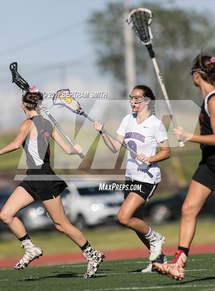 Thumbnail 2 in Niagara-Wheatfield vs. Hamburg (Section 6 Class B Final) photogallery.