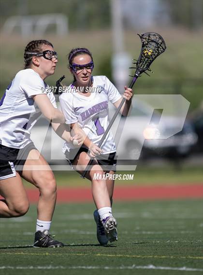 Thumbnail 1 in Niagara-Wheatfield vs. Hamburg (Section 6 Class B Final) photogallery.