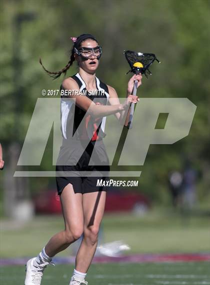 Thumbnail 1 in Niagara-Wheatfield vs. Hamburg (Section 6 Class B Final) photogallery.