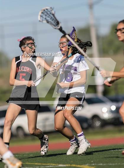 Thumbnail 3 in Niagara-Wheatfield vs. Hamburg (Section 6 Class B Final) photogallery.