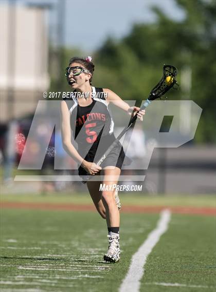 Thumbnail 3 in Niagara-Wheatfield vs. Hamburg (Section 6 Class B Final) photogallery.