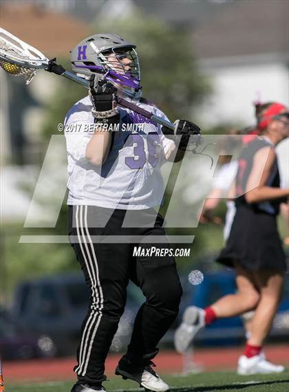 Thumbnail 2 in Niagara-Wheatfield vs. Hamburg (Section 6 Class B Final) photogallery.