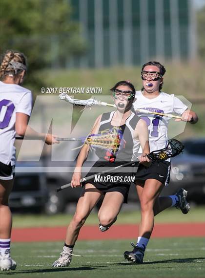 Thumbnail 1 in Niagara-Wheatfield vs. Hamburg (Section 6 Class B Final) photogallery.