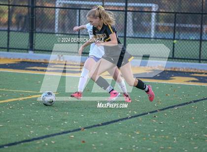 Thumbnail 3 in St. Anthony's vs Kellenberg Memorial (NSCHSAA Final) photogallery.