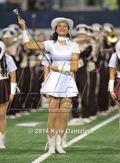 Thumbnail 2 in Ennis vs. Cedar Park (UIL 5A Division 2 Final)  photogallery.