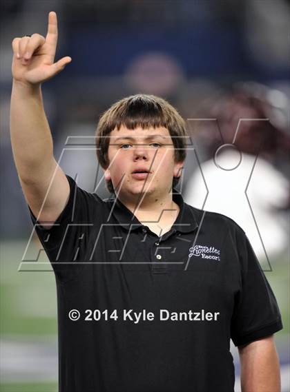 Thumbnail 2 in Ennis vs. Cedar Park (UIL 5A Division 2 Final)  photogallery.
