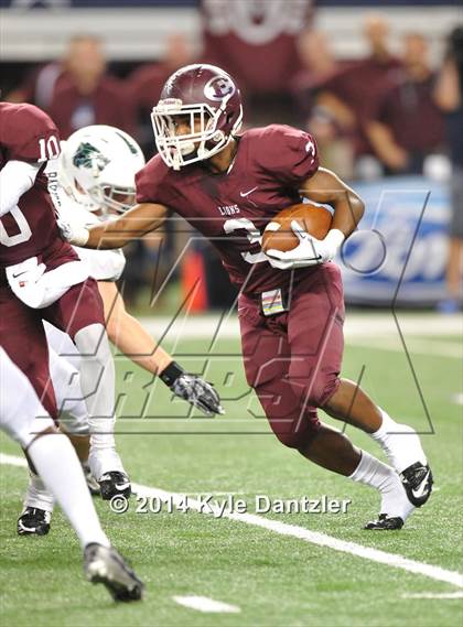 Thumbnail 3 in Ennis vs. Cedar Park (UIL 5A Division 2 Final)  photogallery.