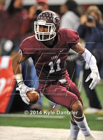 Thumbnail 1 in Ennis vs. Cedar Park (UIL 5A Division 2 Final)  photogallery.
