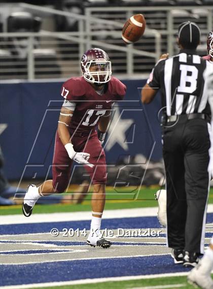 Thumbnail 2 in Ennis vs. Cedar Park (UIL 5A Division 2 Final)  photogallery.
