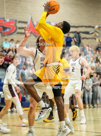 Thumbnail 3 in Thomas Jefferson vs Dakota Ridge (CHSAA 5A Sweet 16) photogallery.