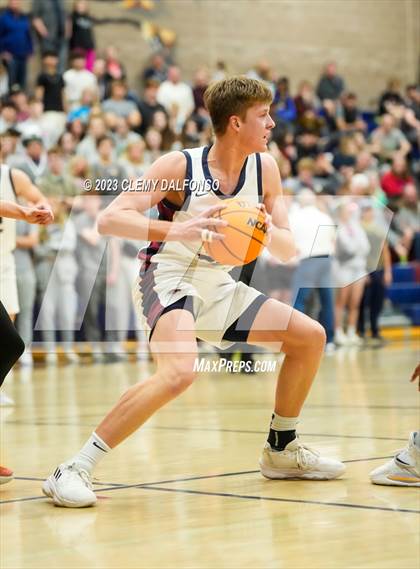 Thumbnail 3 in Thomas Jefferson vs Dakota Ridge (CHSAA 5A Sweet 16) photogallery.