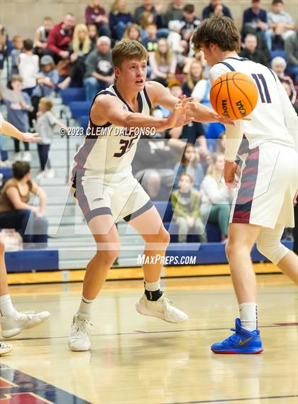 Thumbnail 2 in Thomas Jefferson vs Dakota Ridge (CHSAA 5A Sweet 16) photogallery.