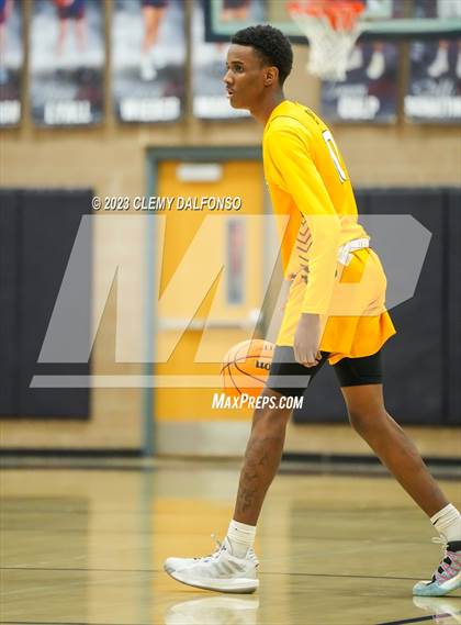 Thumbnail 1 in Thomas Jefferson vs Dakota Ridge (CHSAA 5A Sweet 16) photogallery.
