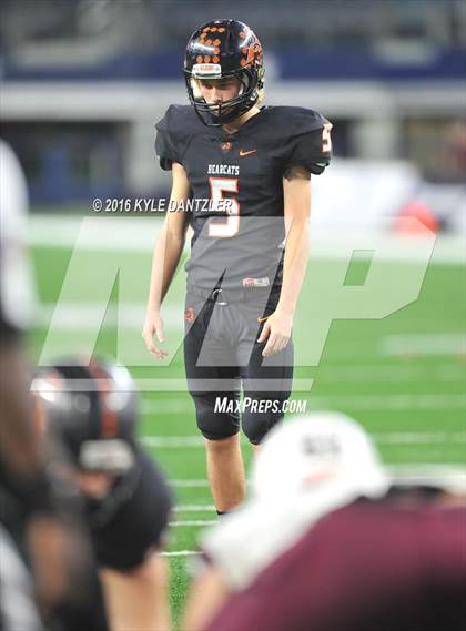 Thumbnail 1 in Calallen vs. Aledo (UIL 5A Division 2 Final) photogallery.
