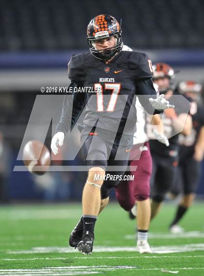 Thumbnail 3 in Calallen vs. Aledo (UIL 5A Division 2 Final) photogallery.