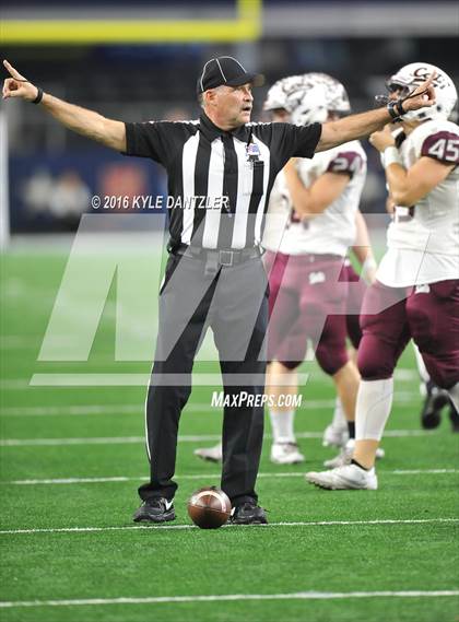 Thumbnail 2 in Calallen vs. Aledo (UIL 5A Division 2 Final) photogallery.