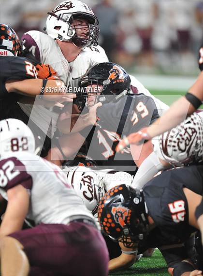 Thumbnail 2 in Calallen vs. Aledo (UIL 5A Division 2 Final) photogallery.
