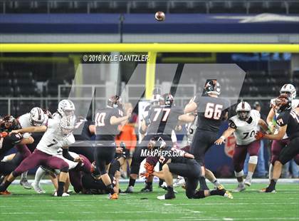 Thumbnail 3 in Calallen vs. Aledo (UIL 5A Division 2 Final) photogallery.