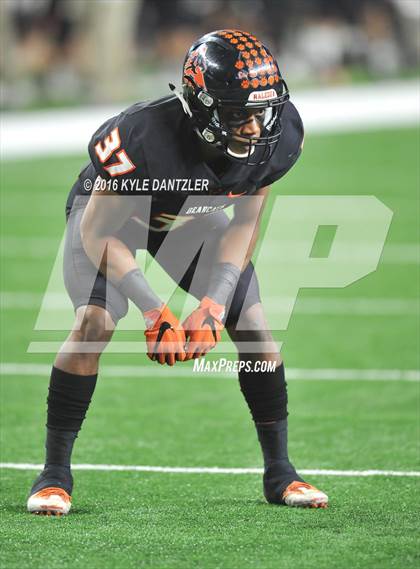 Thumbnail 2 in Calallen vs. Aledo (UIL 5A Division 2 Final) photogallery.